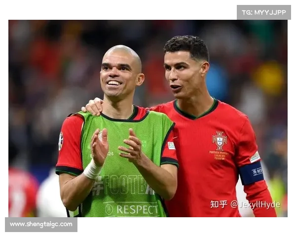 如何在欧洲杯赛场上破解C罗的攻防策略并击败葡萄牙队