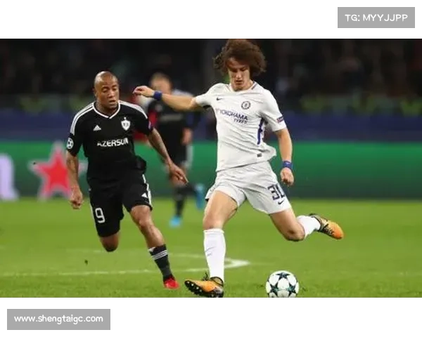 如何确定大卫路易斯在球场上的最佳位置及其战术价值分析